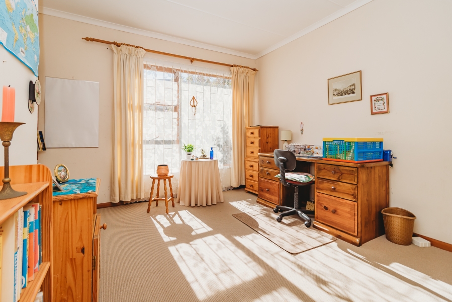 2 Bedroom Property for Sale in Denneoord Western Cape